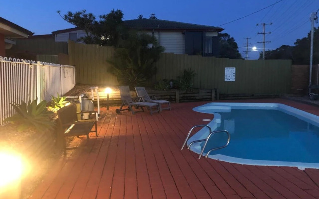 Lake Macquarie Motor Inn