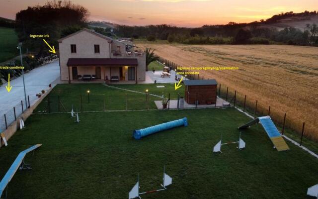 Casa Montefiore 13 Iris LT nella tranquilla campagna Marchigiana