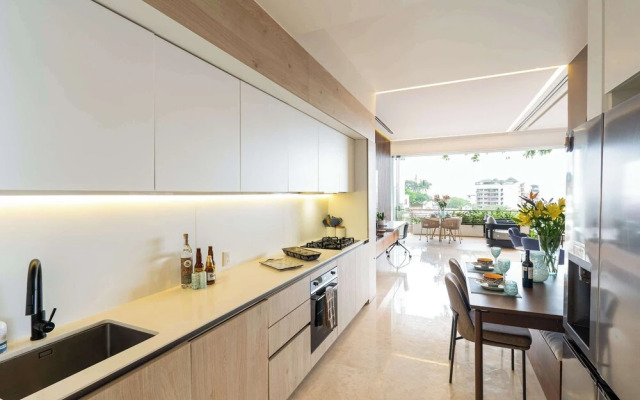 Soho PV Stunning Views Luxury Heated Rooftop Pool