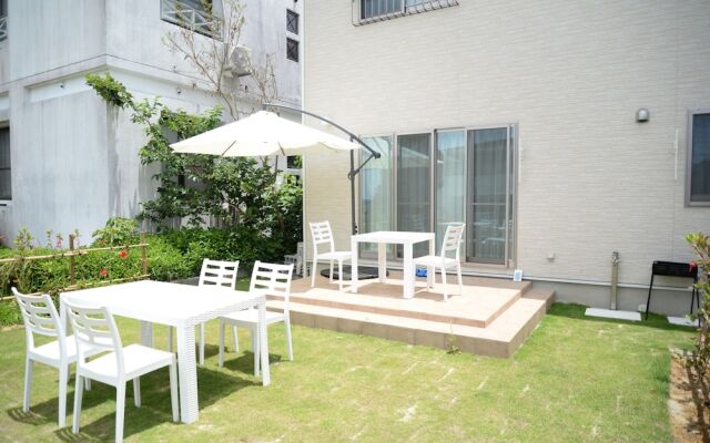 Villa ShineBlue