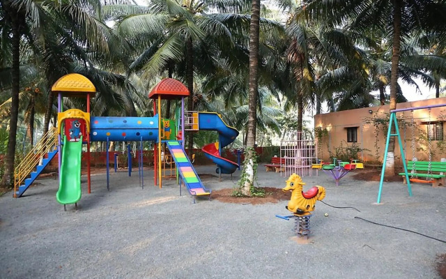Royal Nature Resort