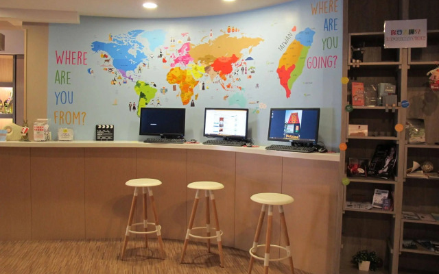 Uno Backpackers Inn