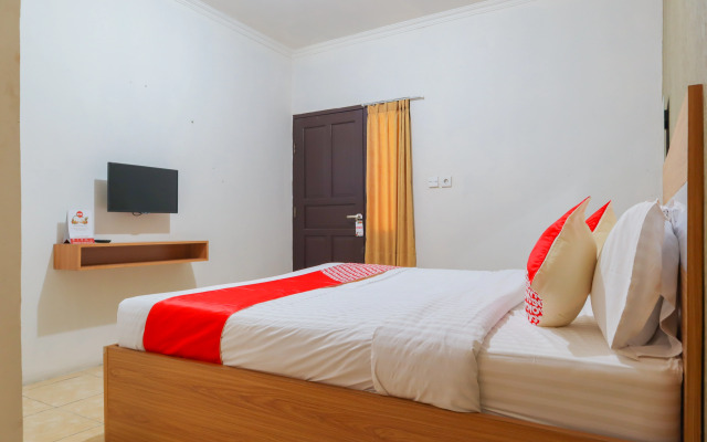 OYO 2547 Assirot Residence