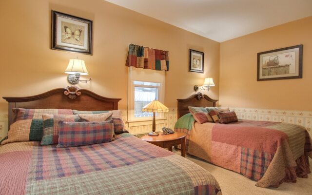 Woodstock Inn Station & Brewery