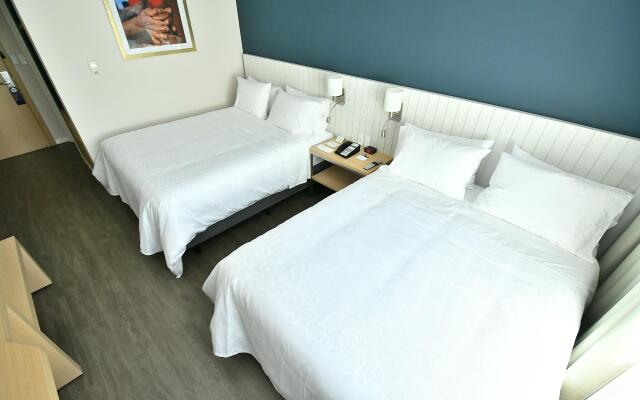 Holiday Inn Express Asuncion Aviadores by IHG
