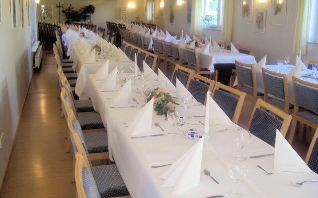 Steakhouse 27 HOTEL