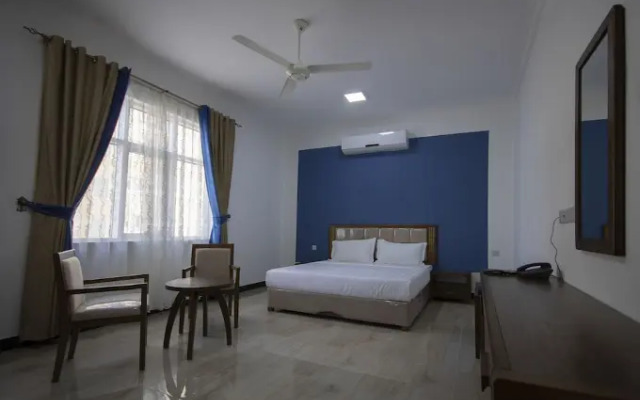 Home Station Hotel