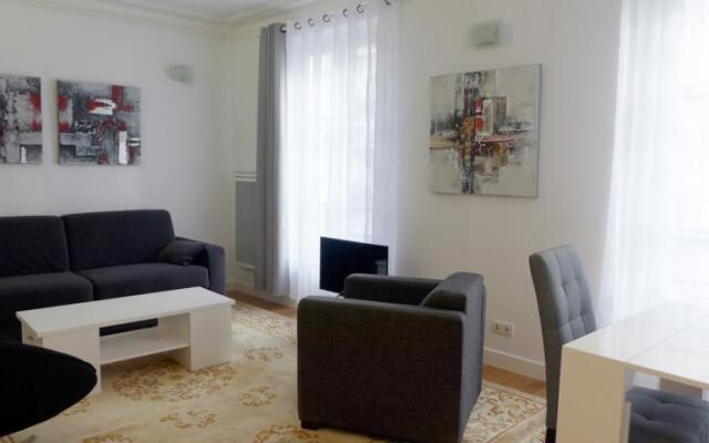 Apartment Poncelet