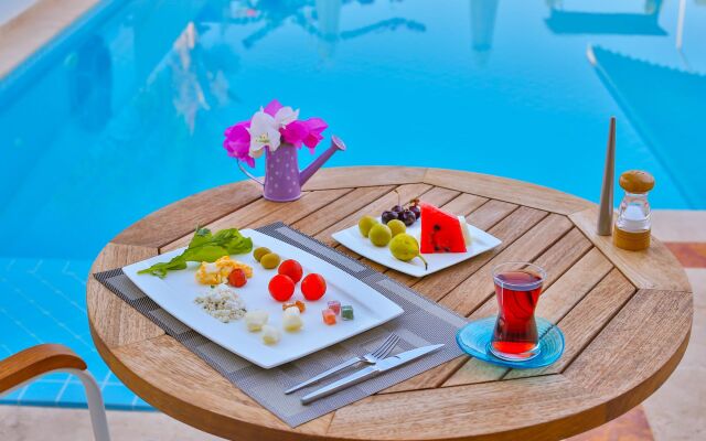 Linda Beach Hotel 