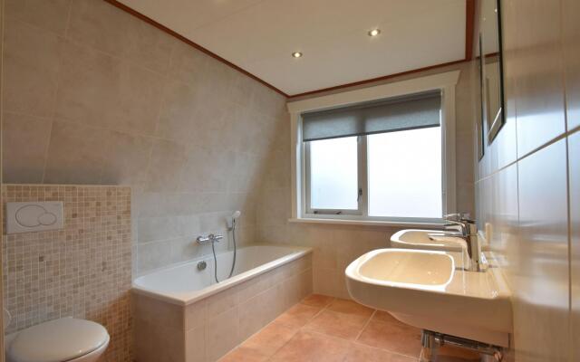 Bright Holiday Home In Callantsoog With Sauna