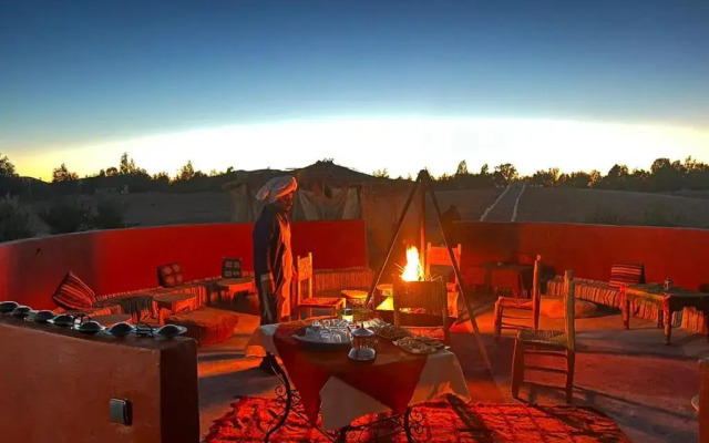 Luxury Camp Camelhouse