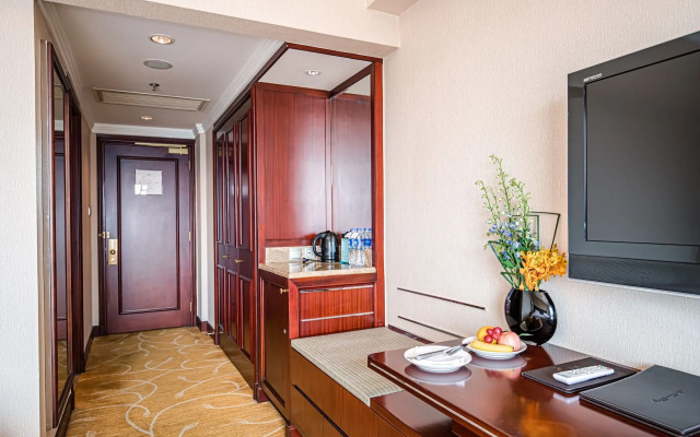 Shangri-La Wuhan