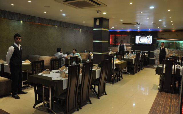Hotel Vibhavharsh