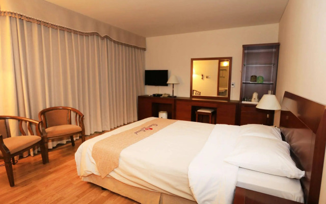 Ocean Grand Hotel