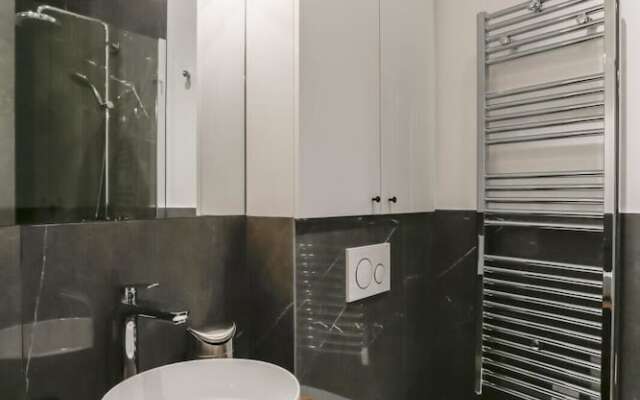 NEW - Modern 2 Bedrooms in Louvre/palais-royal