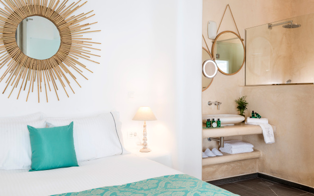 Colours of Mykonos