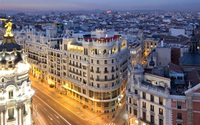 The Principal Madrid, Small Luxury s