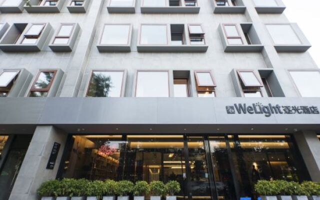 We Light Hotel (Beijing Xinjiekou)