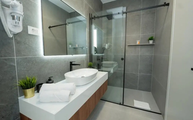 Villa Cataleya with private heated pool