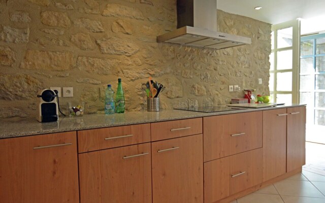 Luxurious Villa in Alzonne with Terrace