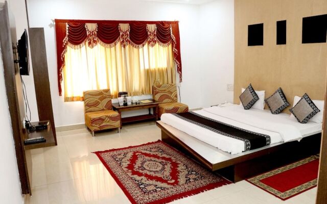 Hotel Amrapali Pachmarhi