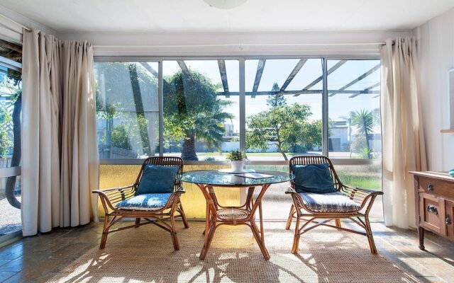 Sea Urchin 9 Sandy Point Road