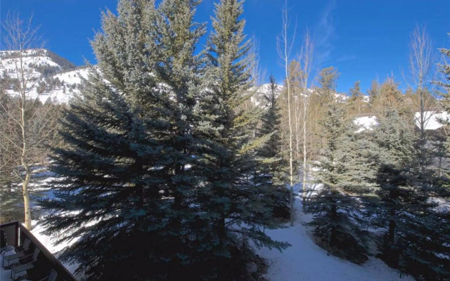 Wind River Teton Village by JHRL