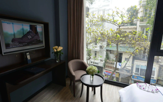 Eliana Signature Hanoi Hotel