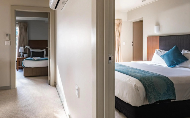 Ocean Breeze Hotel