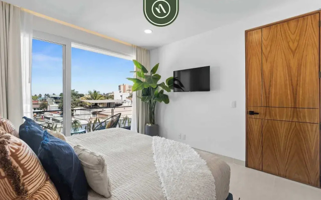 Boho 2 BR Condo - Dowtown - Rooftop Pool - Jacuzzi