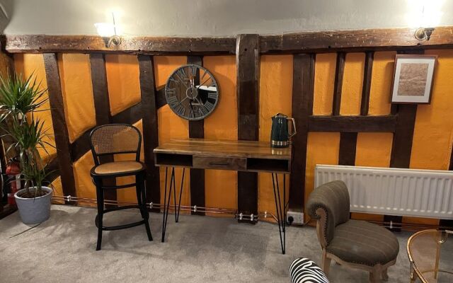 The Hole In The Wall