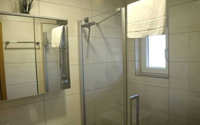 Lakeside Comfort in Fussen