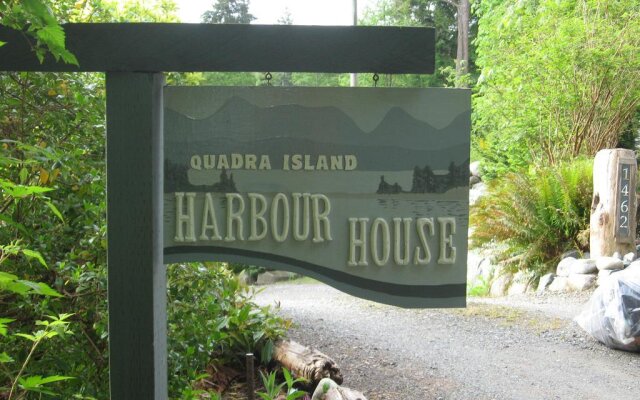 Quadra Island Harbour House B&B