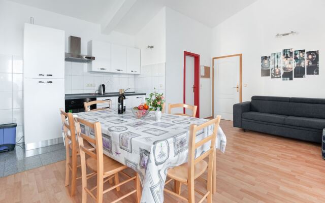 Apartments Tomic