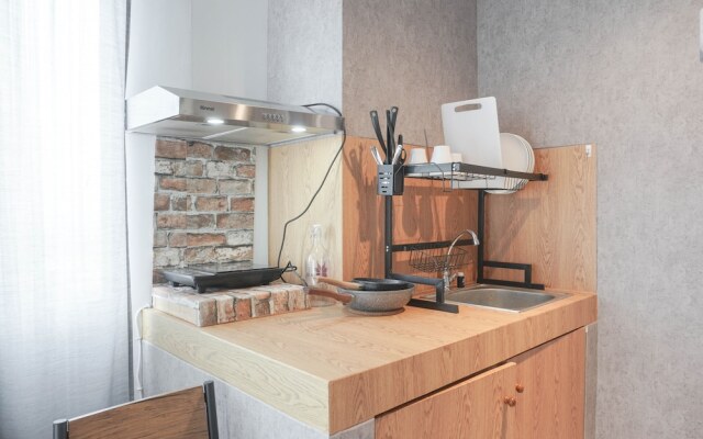 Cozy Stay 2Br At Serpong Garden Apartment