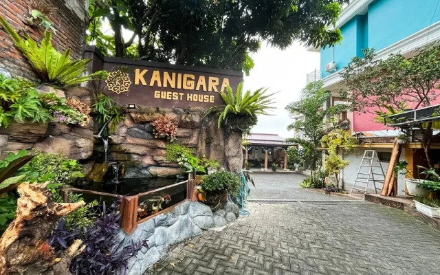 Urbanview Syariah Hotel Kanigara Batu
