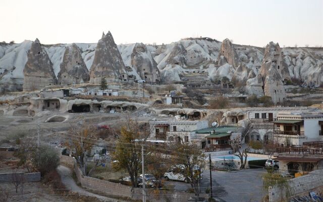 Elif Star Cave Hotel