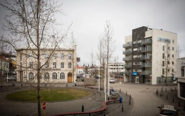 Acco Apartments