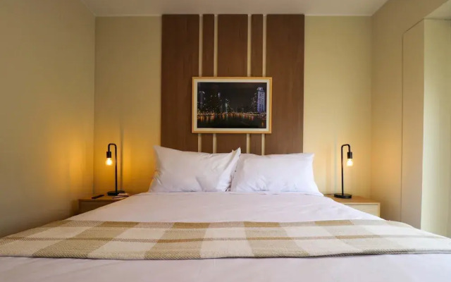 w Majestic 2BR w Comfy Balcony Near Kennedy Park
