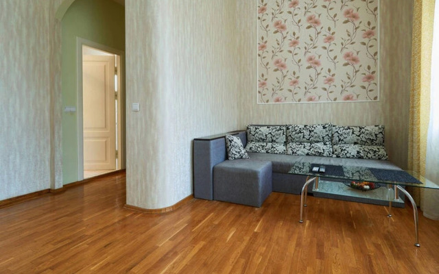 Home-Hotel Bohdana Hmelnitskogo 29-2