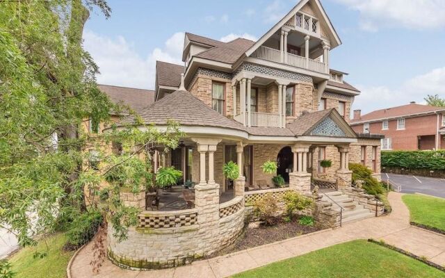 The Mayors Mansion Inn