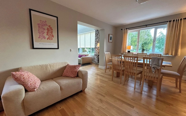 4 Bedroom Detached Home Close to Kenmare Town