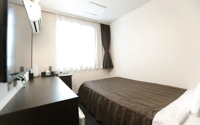 Osaka Corona Hotel