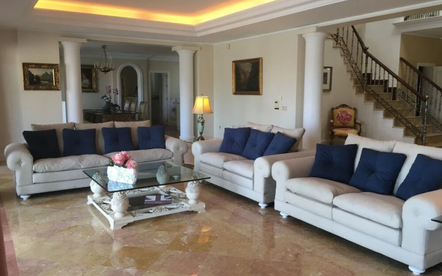 Luxury Villa Puerto Banus