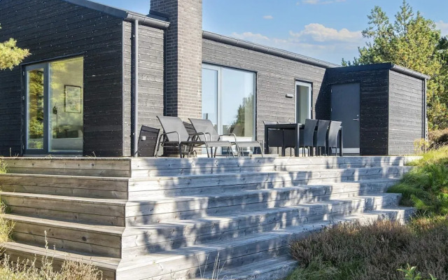 Spacious Holiday Home in Rømø near Sea