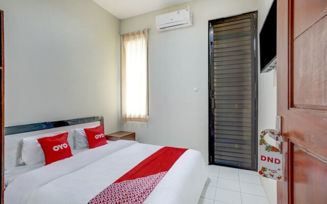 Hotel O Anggrek Homes Makassar