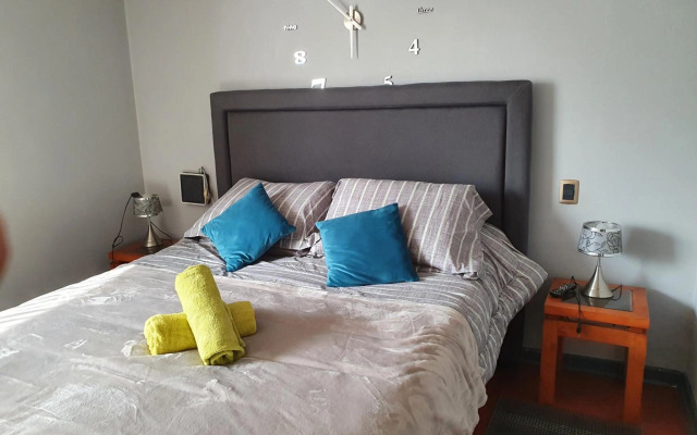 DEPTO 714 EXCELENTE UBICACION Metro, Barrio Paris Londres CENTRO SANTIAGO