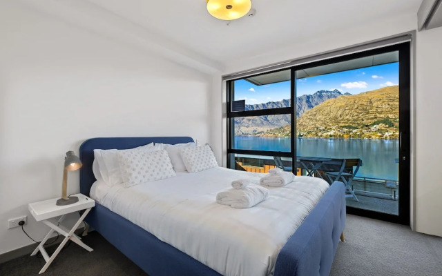 Residence du Lac by Staysouth