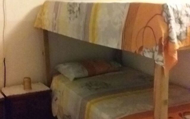 Room in Guest Room - Green Sea Inn San Luis