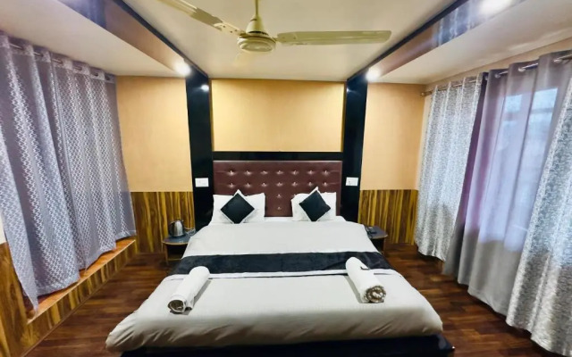 Hotel Luxury Inn